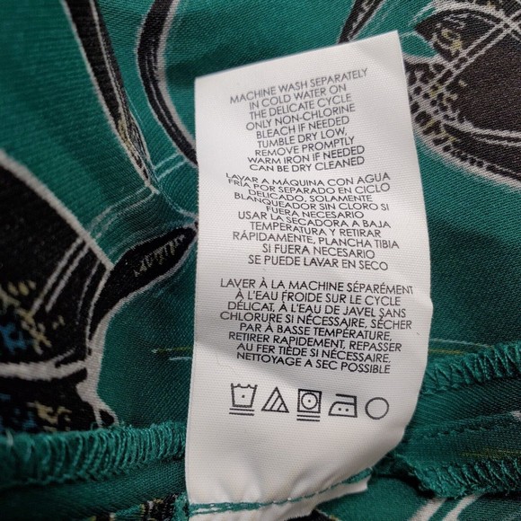 CAbi Zoe Falling Flowers Tank Top Womens Size XS  Green Sleeveless Ruffle Hem - Picture 5 of 8